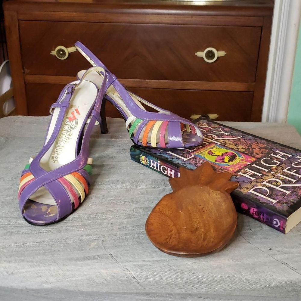 1970s 1980s Venice footworks sling back rainbow heels